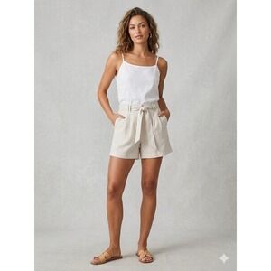 White Women's Shorts I.N.C Size 12 Regular High Rise Brand New With Tag